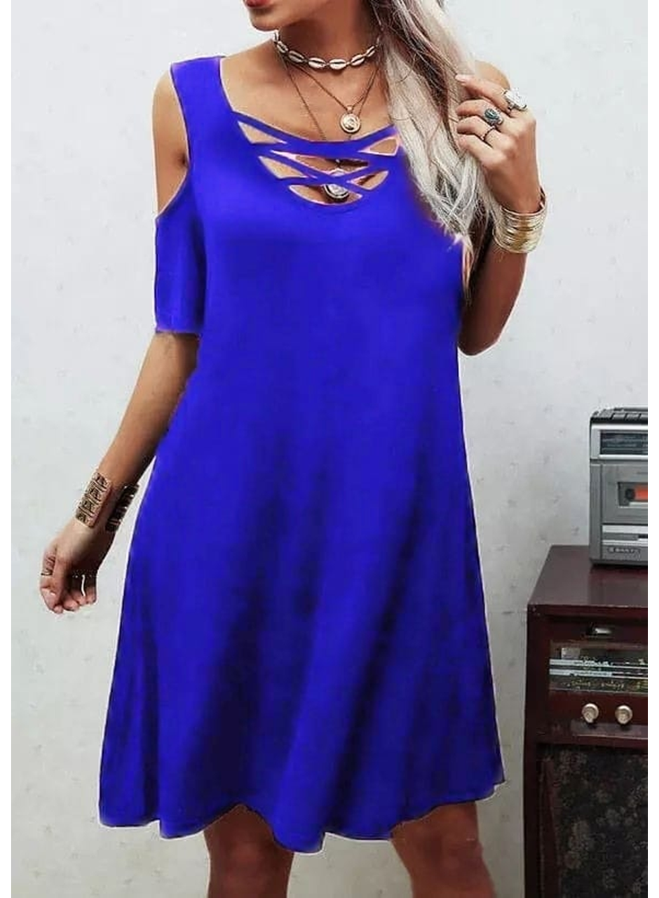 Dekolteli Bağcık Detay Viskon Kumaş Elbise