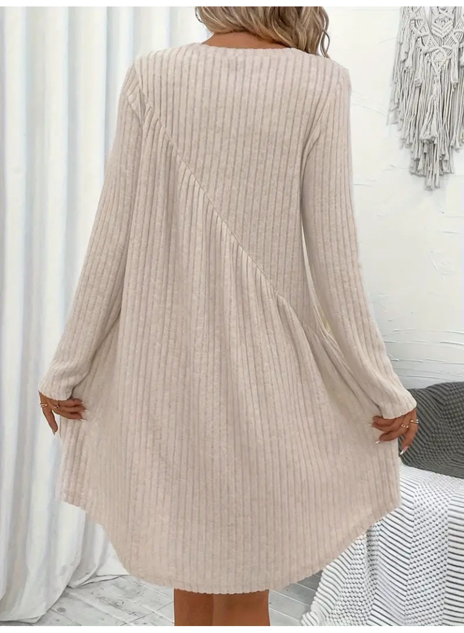 Kadın Uzun Kollu Yuvarlak Yaka Asimetrik Detaylı Kiloş şardonlu Kaşkorse Elbise