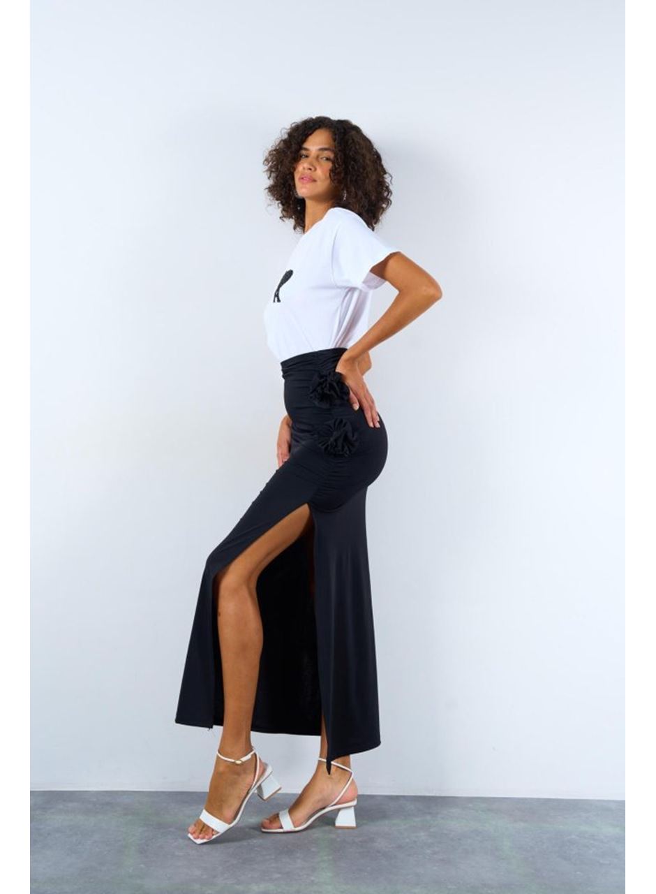 Yandan Büzgülü Güllü Etek - Siyah