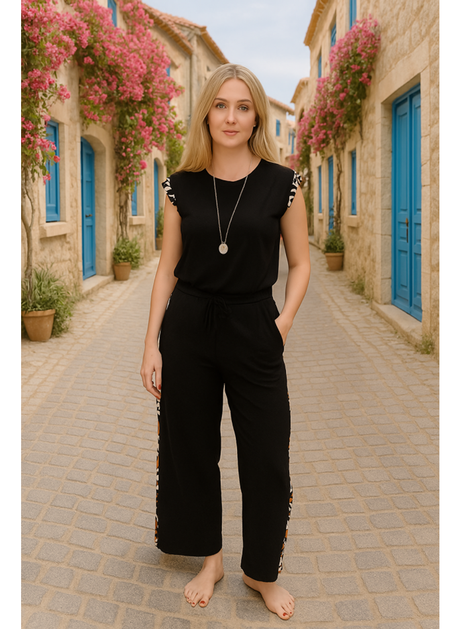 Kadın Yarasa Kol Dijital Baskı Detay Bluz Ve Yanı şerit Detay Kristal Kumaş Pantolon Ikili Takım