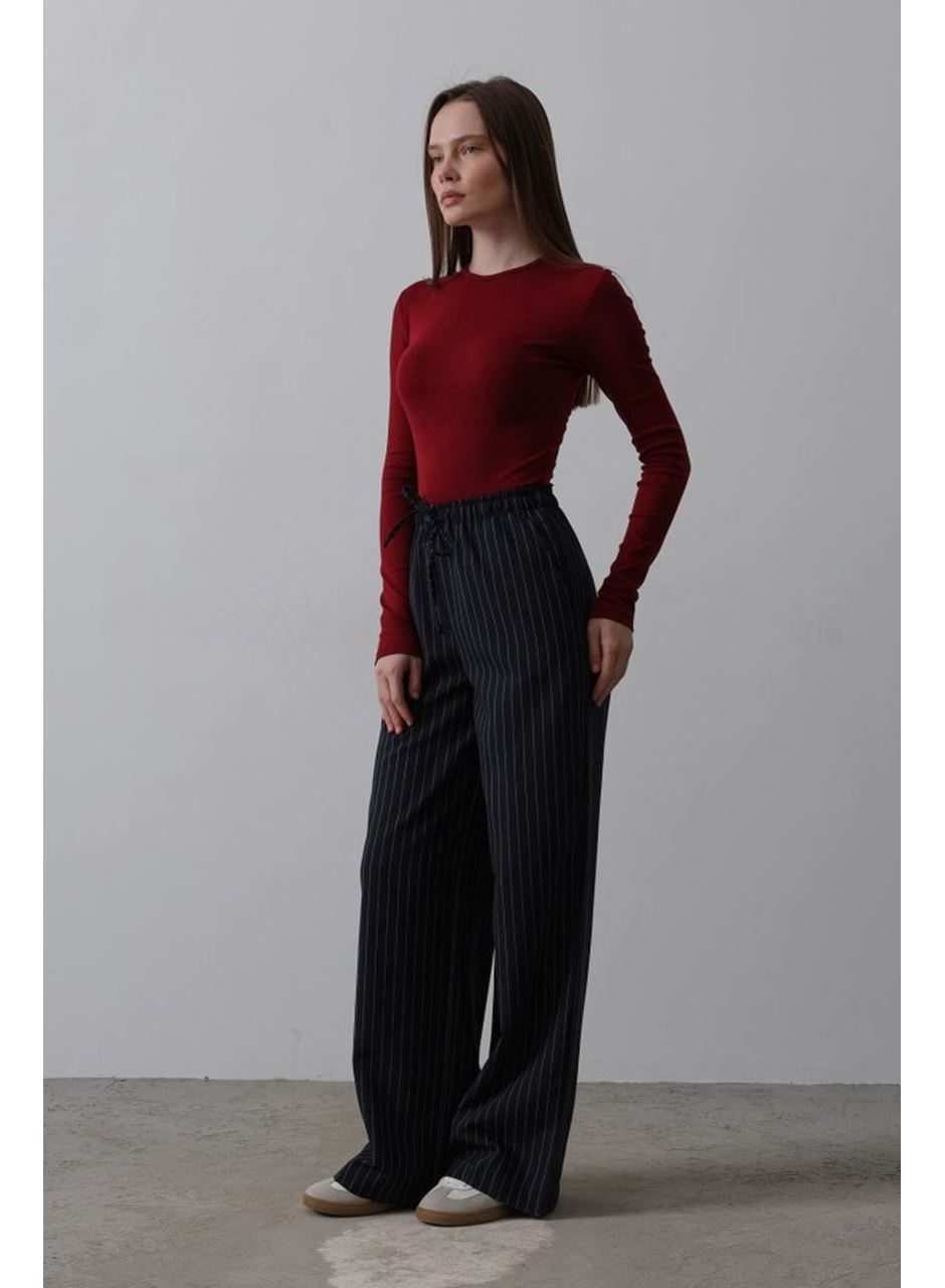 Beli Lastikli Bol Paça Pantolon - Lacivert-Beyaz