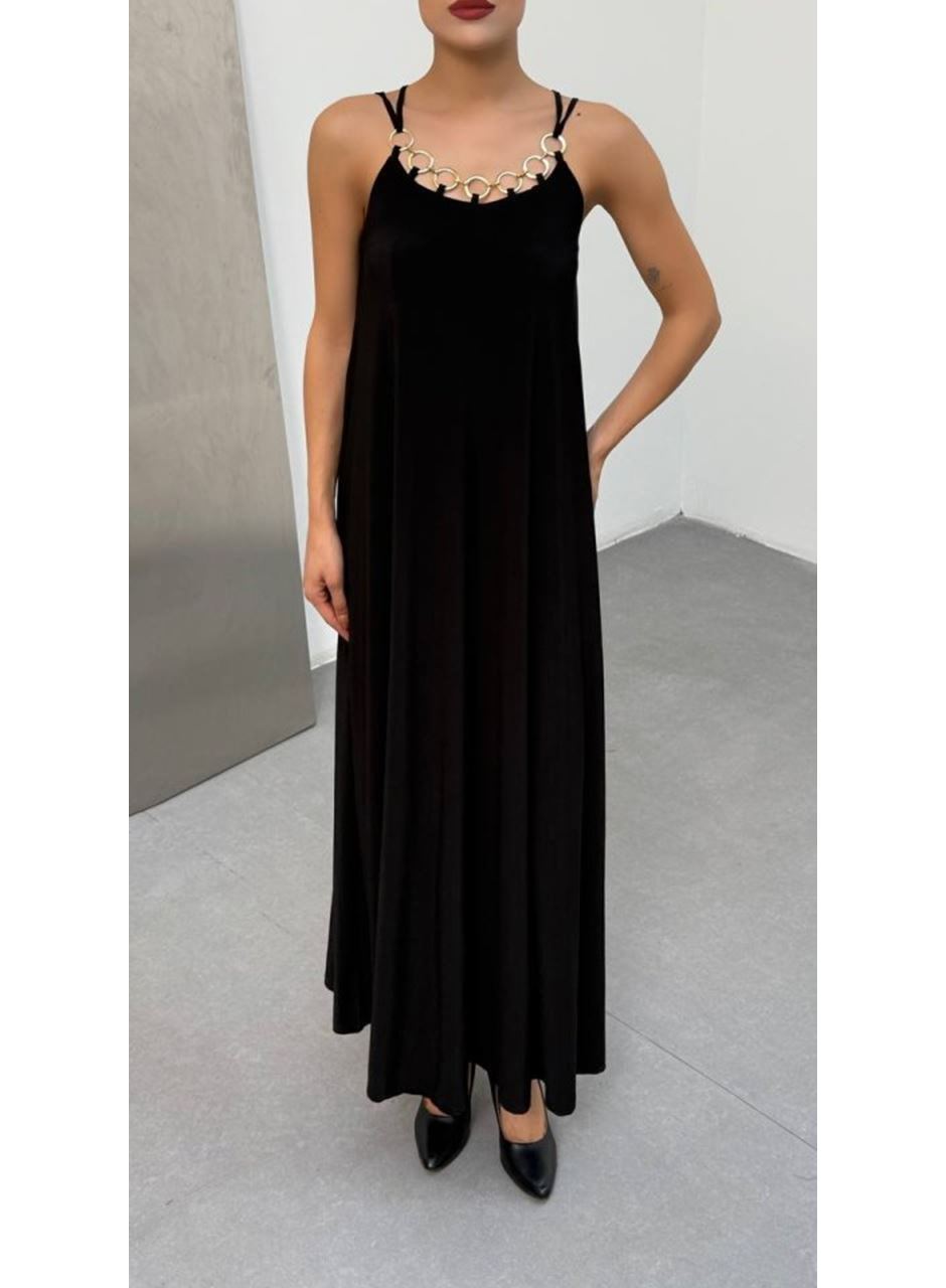 Kadın Omuz Askılı Kuş Gözü Zincir Detay Sandy Kumaş Maxi Boy Elbise