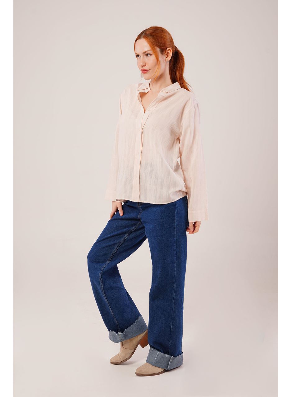 Düğmeli Ve Çizgi Detaylı Krem Gömlek