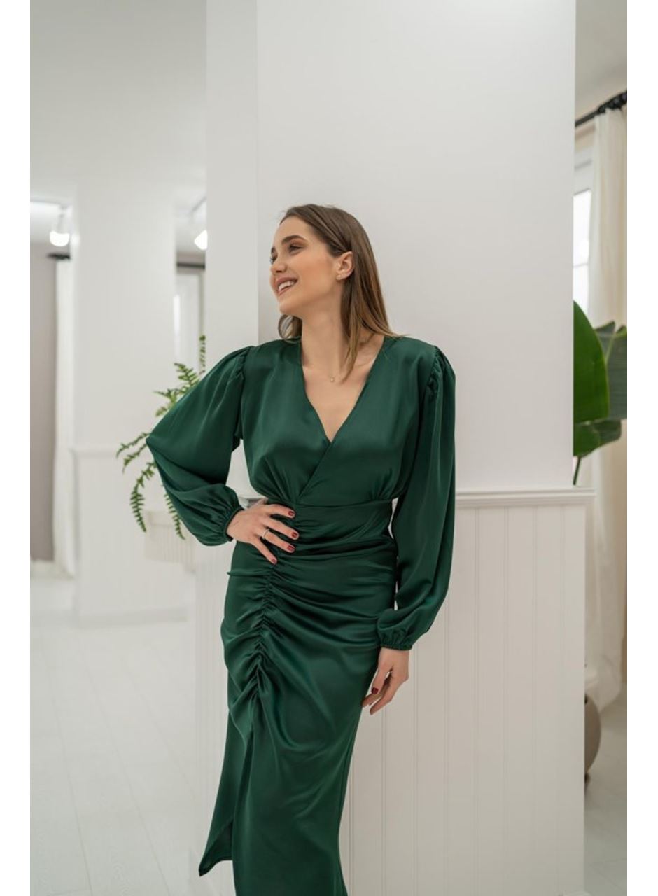 Zümrüt V Yaka Saten Elbise
