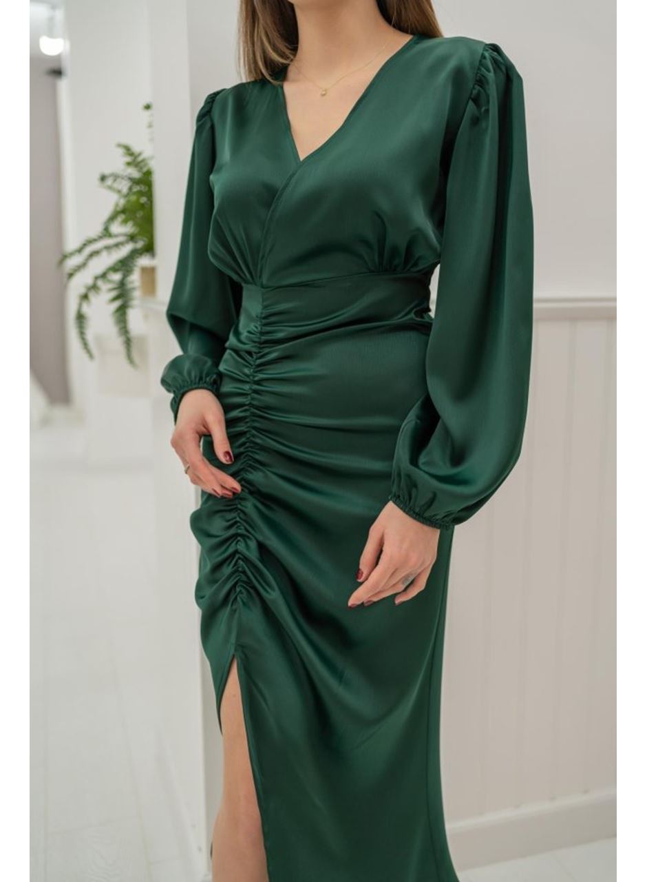 Zümrüt V Yaka Saten Elbise