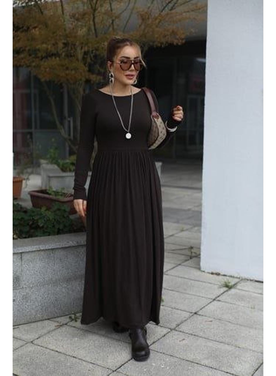 Kadın Kayık Yaka Sırt Dekoltesi Ve Yırtmaç Detay Maxi Boy Elbise