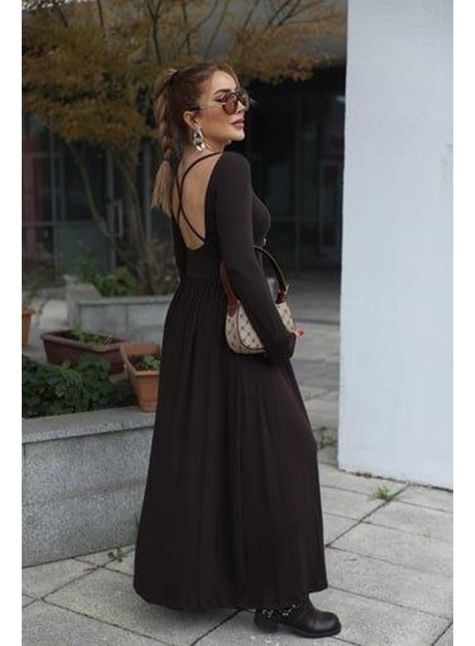 Kadın Kayık Yaka Sırt Dekoltesi Ve Yırtmaç Detay Maxi Boy Elbise