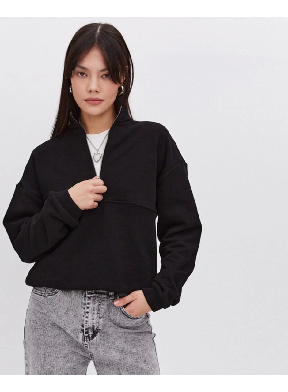 Oversize Yarım Farmuarlı Yakalı Basic SweatShirt - Siyah