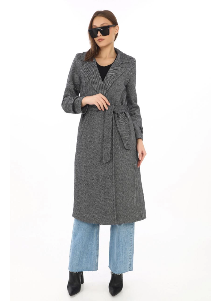 Balık Sırtı Kaşe Kaban – Uzun Boy Kruvaze Yaka Kuşaklı Astarlı Kışlık Tesettür Kaban, Yünlü Dokuma Kaşmir Kumaş, Cepli Rahat Oversize Kalıp Şık Modern Kaban Mont Modeli (Günlük Ve Özel Gün Kombinlerine Uygun) - Füme