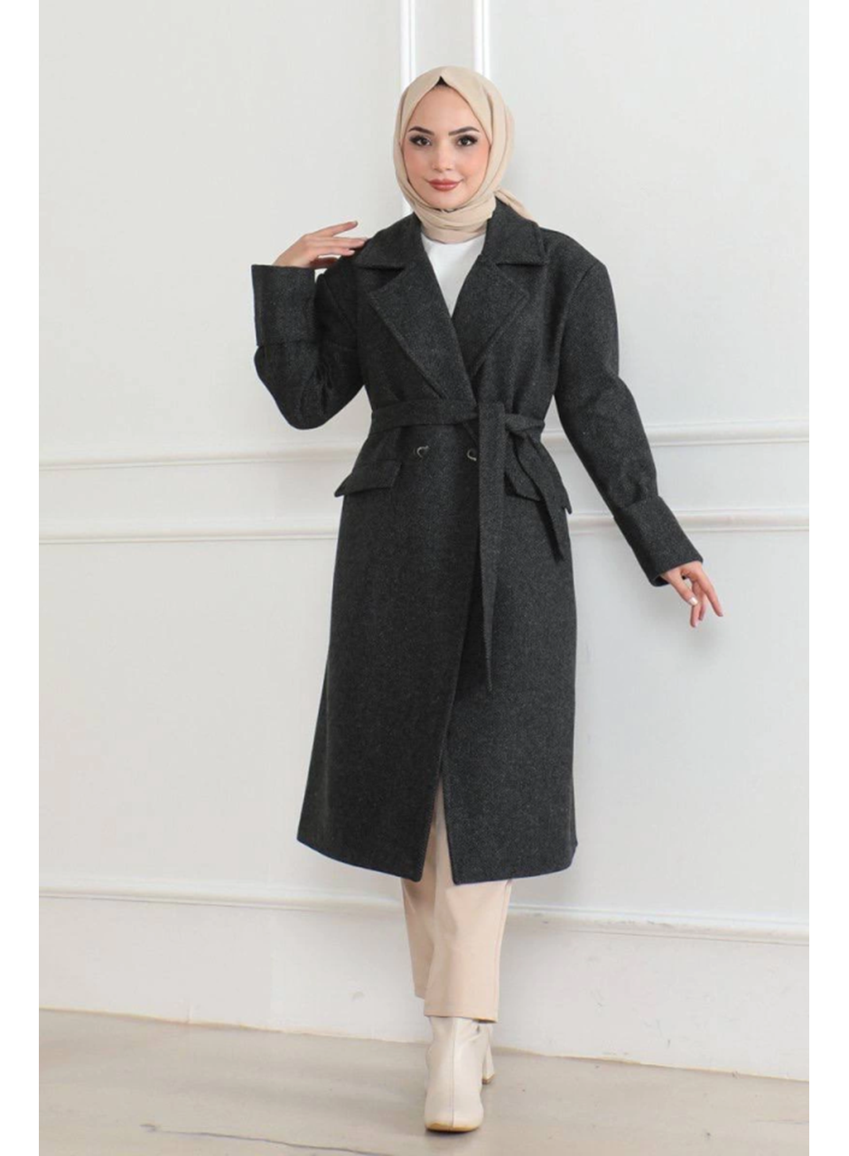 Kaşe Kaban – Uzun Boy 115 Cm Kruvaze Yaka Kuşaklı Astarlı Kışlık Tesettür Kaban, Yünlü Dokuma Kaşmir Kumaş, Cepli Oversize Rahat Kalıp Şık Modern Kaban Mont Modeli (Günlük Ve Özel Gün Kombinlerine Uygun) - Siyah