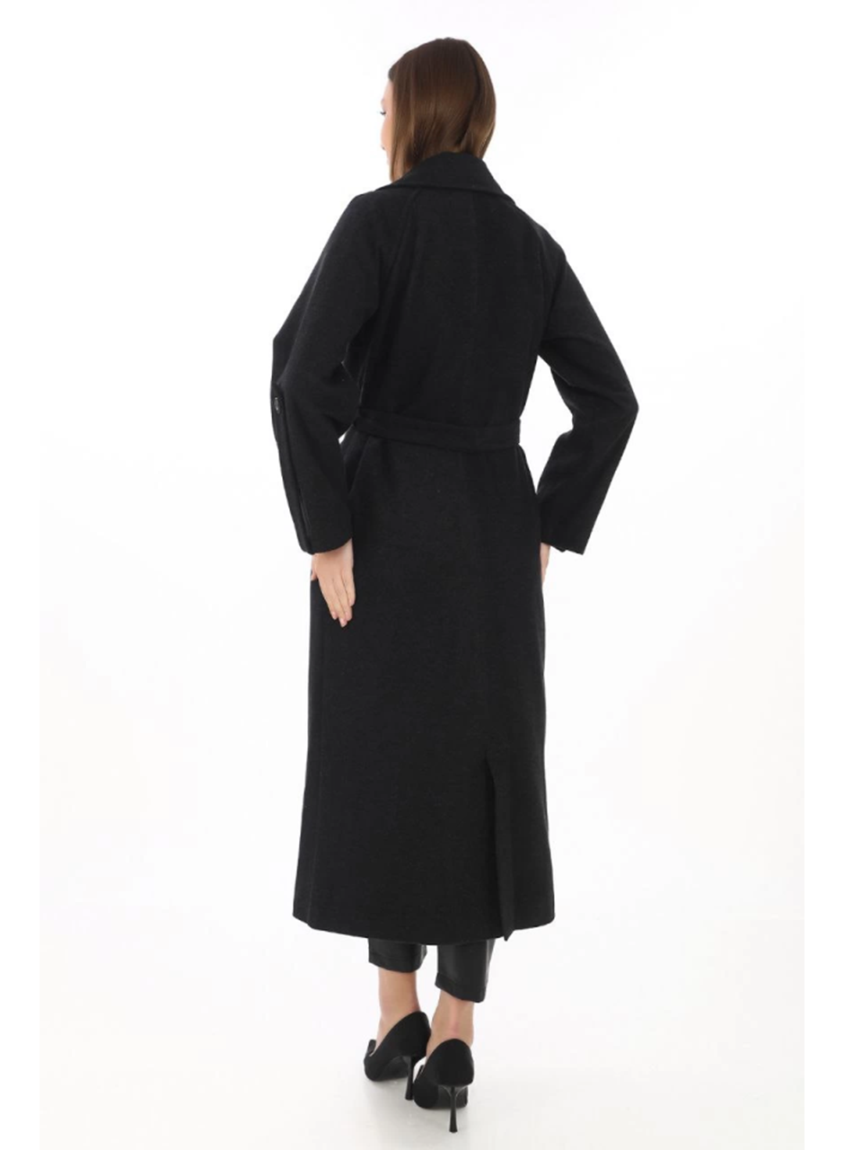 Uzun Kaşe Kaban – Yünlü Dokuma Kaşmir Kumaş, Kruvaze Yaka, Kuşaklı Astarlı Tesettür Uyumlu Şık Kışlık Siyah Model - Siyah