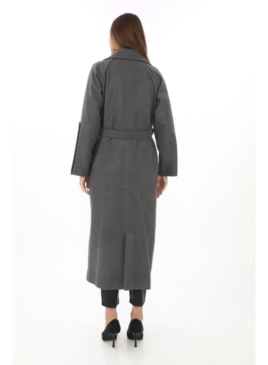 Uzun Kaşe Kaban – Yünlü Dokuma Kaşmir Kumaş, Kruvaze Yaka, Kuşaklı Astarlı Tesettür Uyumlu Şık Kışlık Siyah Model - Füme