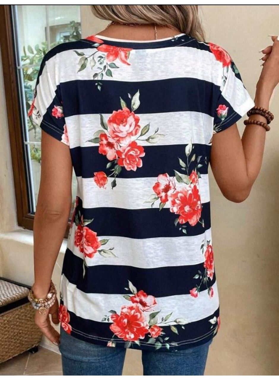 Kadın Çiçek Desenli Yatay Şeritli Bisiklet Yaka Tişört