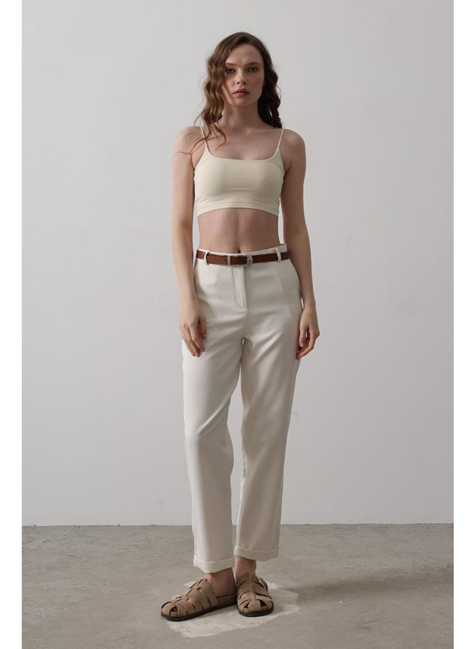 Kemerli Havuç Pantolon - Ekru