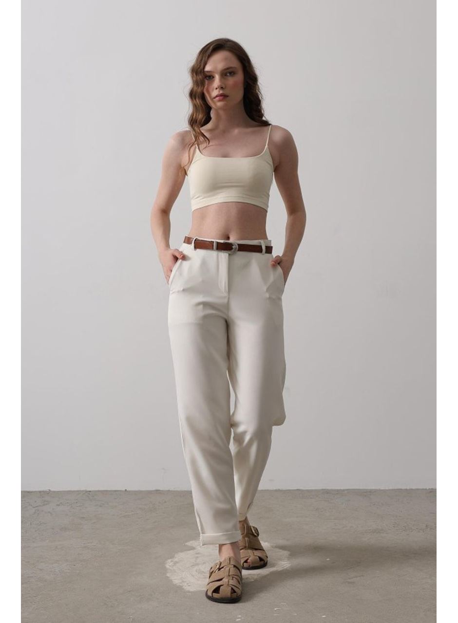 Kemerli Havuç Pantolon - Ekru