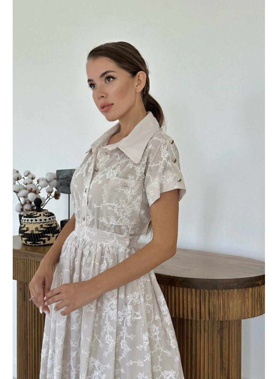 Bej Gömlek Ve Etek Takım