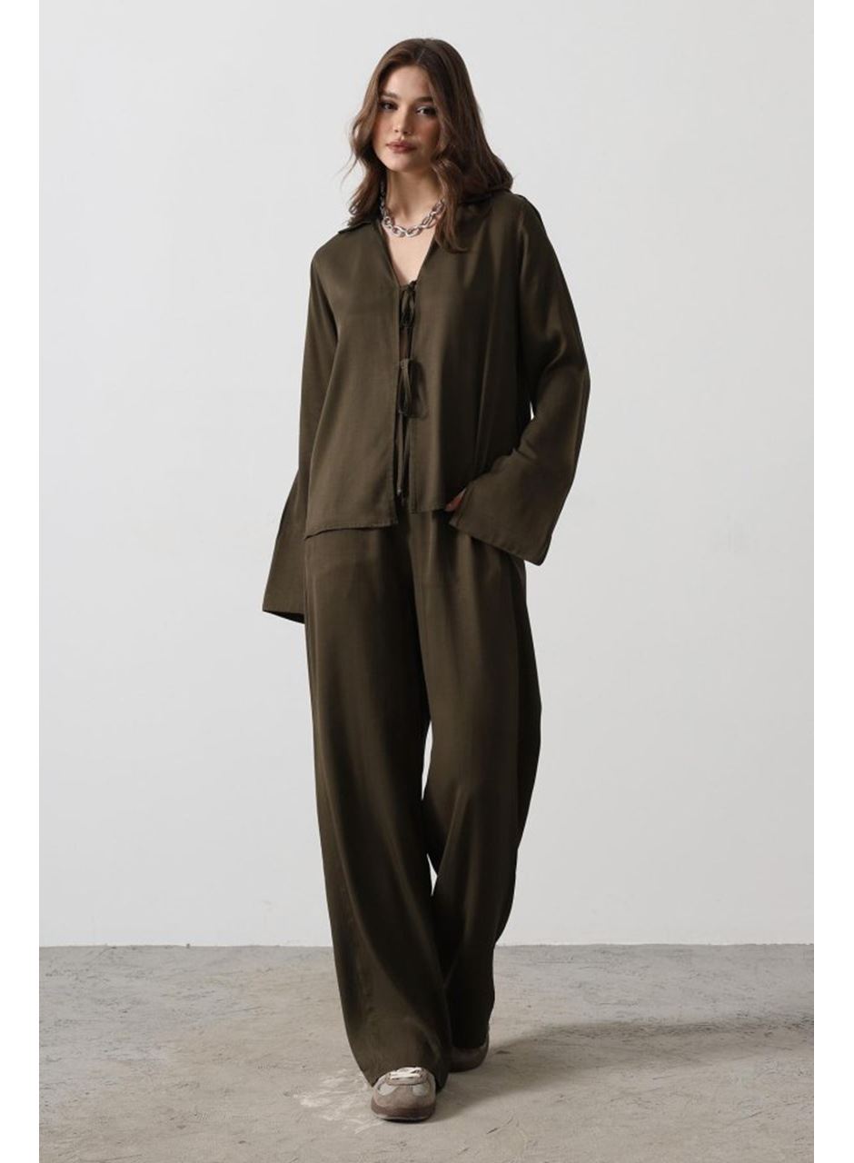 Önden Biyeli Bluz Ve Pantolon Takım - Haki