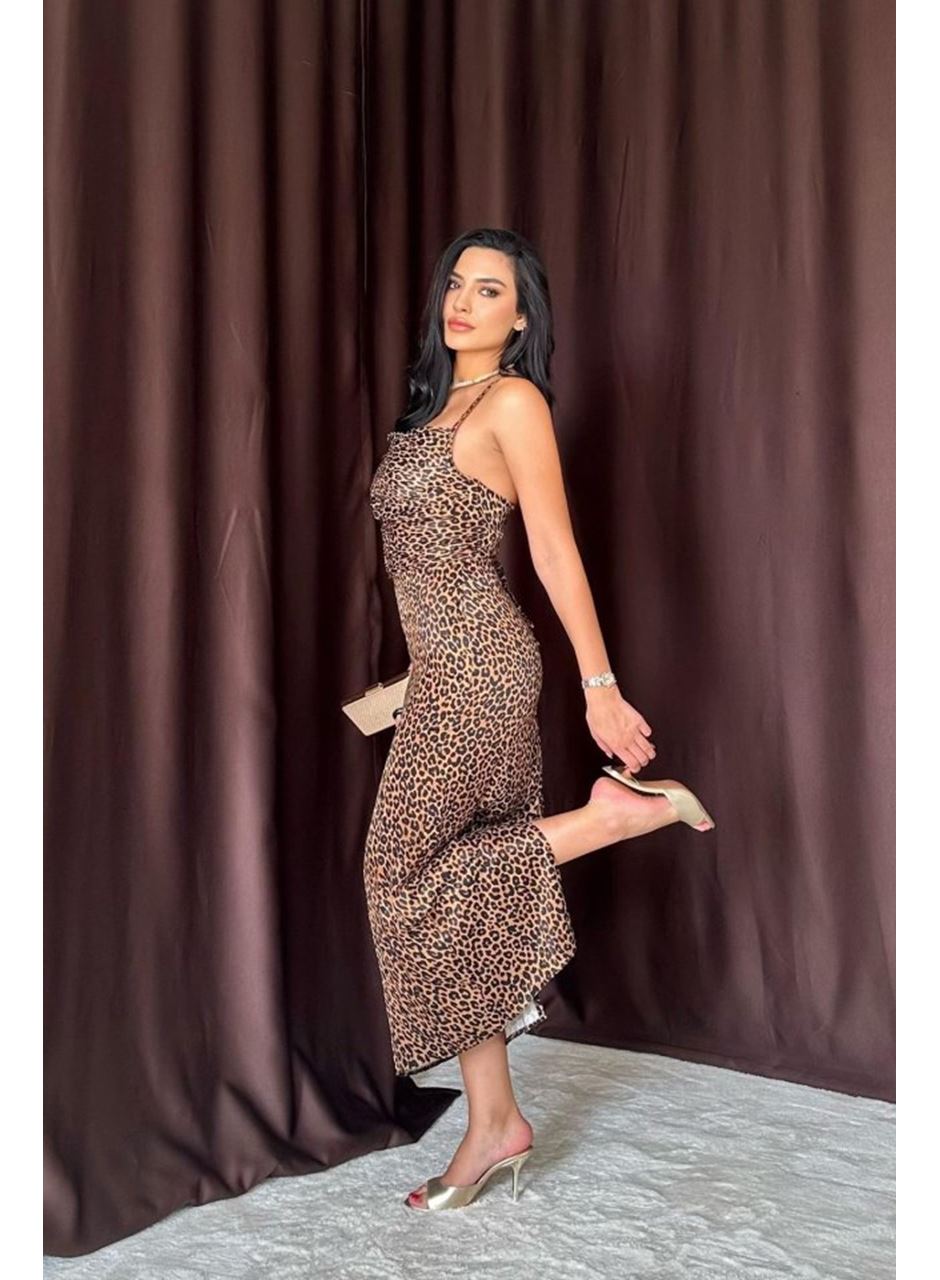 Leopar Sırt Detaylı Leopar Desenli Saten Elbise