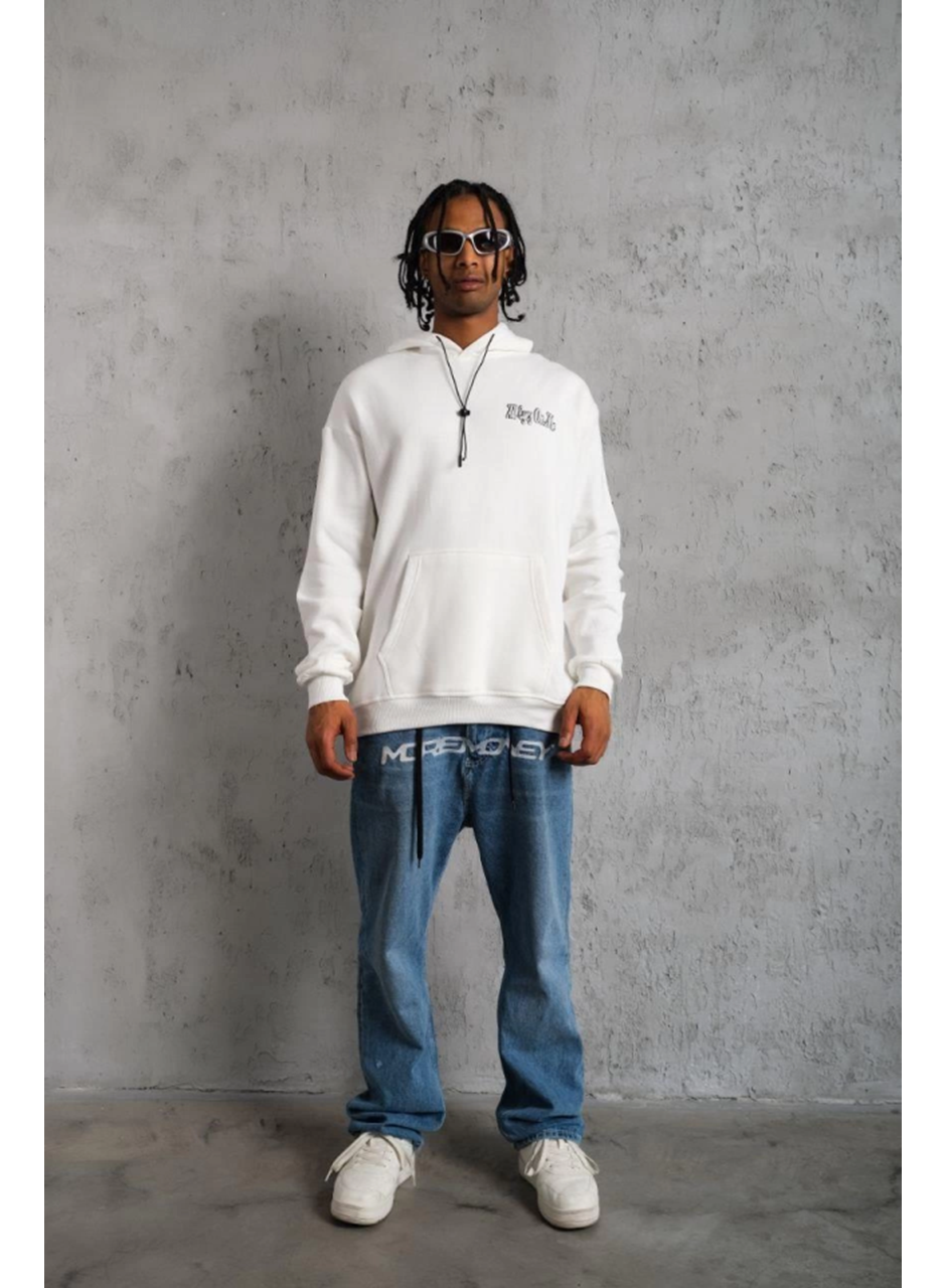 Erkek Oversize Üç İplik Kapüşonlu Sweat – Kol Ve Etek Ribana Detaylı, Ön Ve Sırt Baskılı, Kanguru Cepli Rahat Kalıp Model - Beyaz
