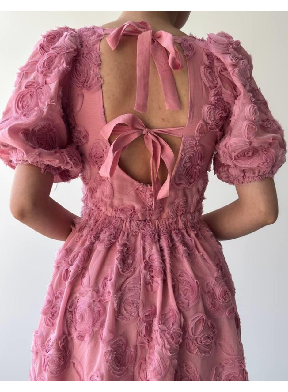 Wear Sırt Bağlama Detaylı Elbise