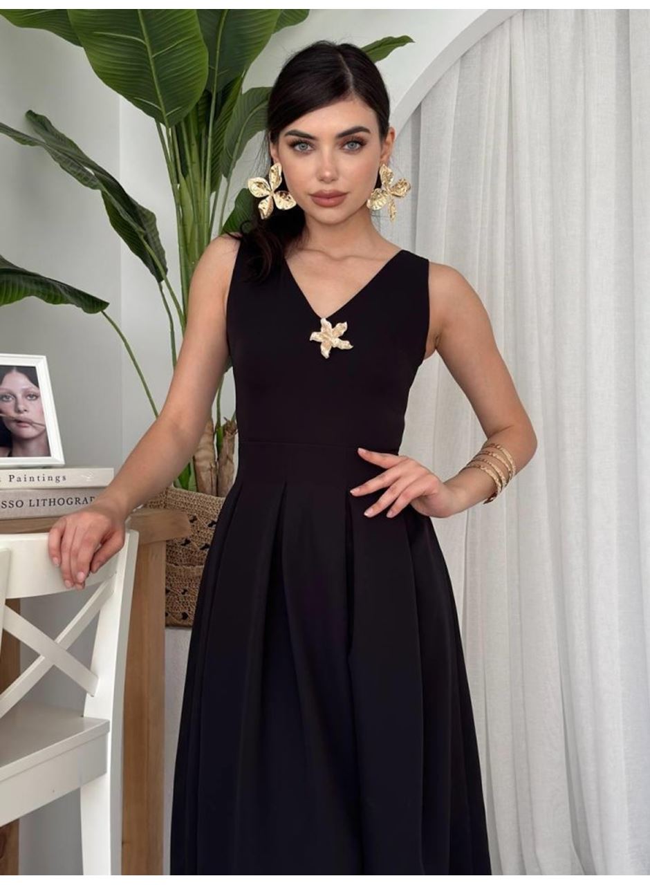 Late Yıldız Detaylı Elbise