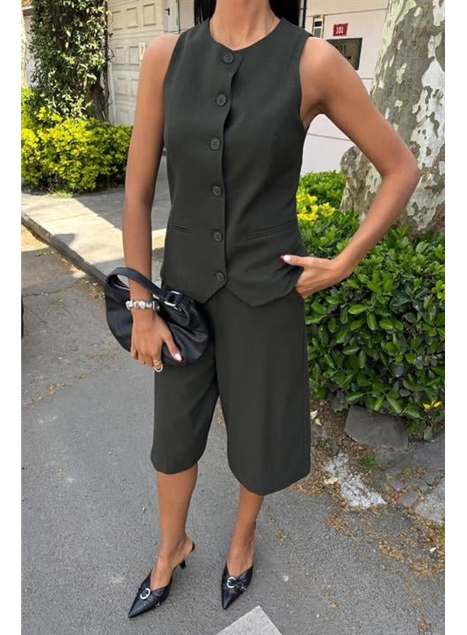 Midi Şortlu Ve Yelekli Viscon Takım 10167