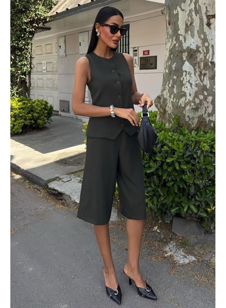 Midi Şortlu Ve Yelekli Viscon Takım 10167