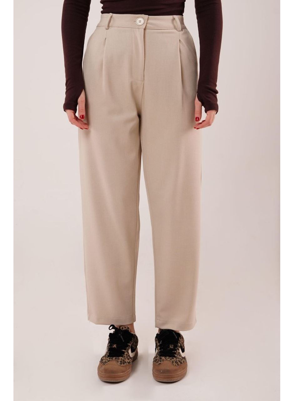 Kapama Cep Detaylı Krem Pantolon