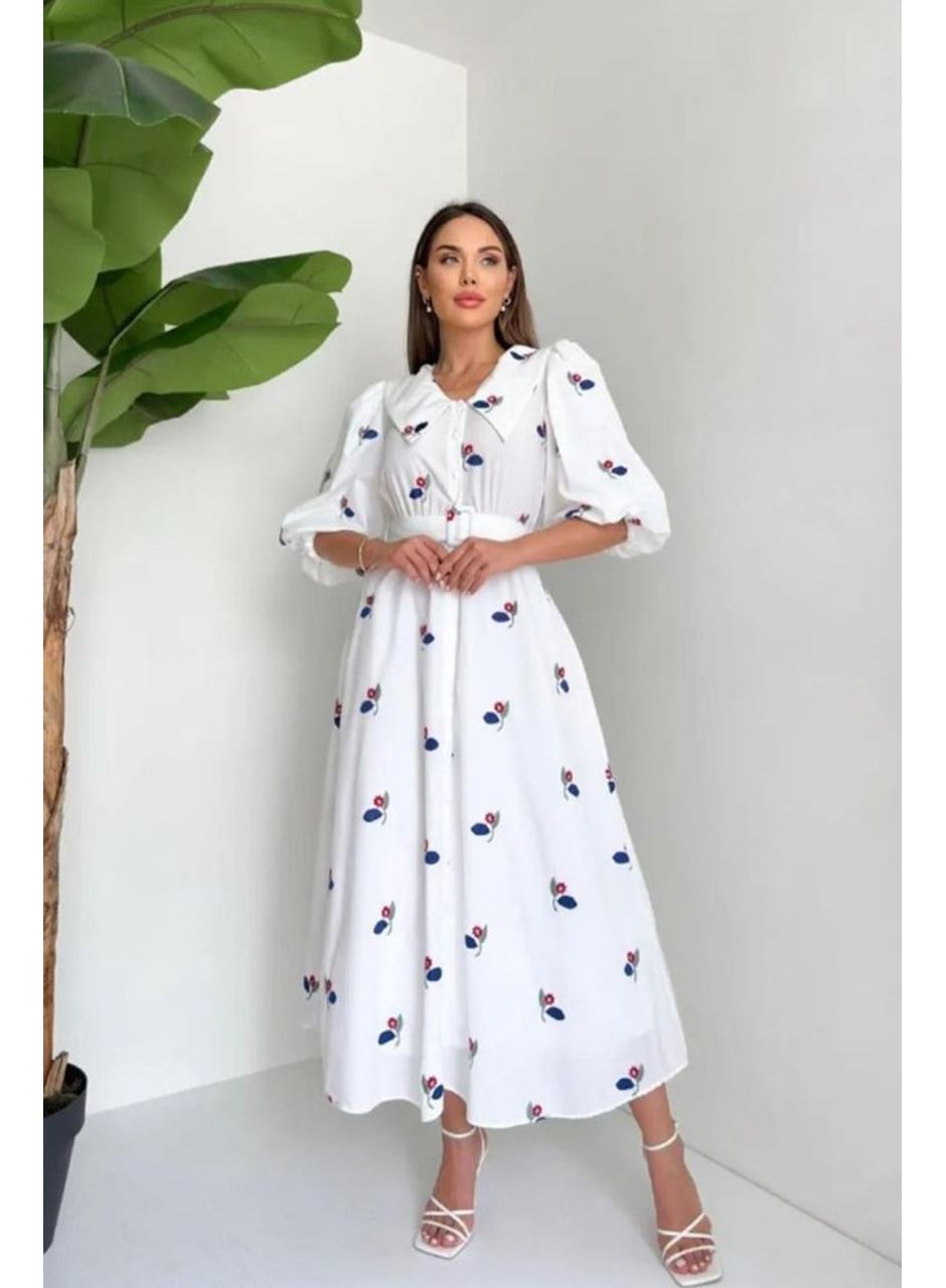 Kırmızı Yakası Çiçek Motifli Kemerli Elbise
