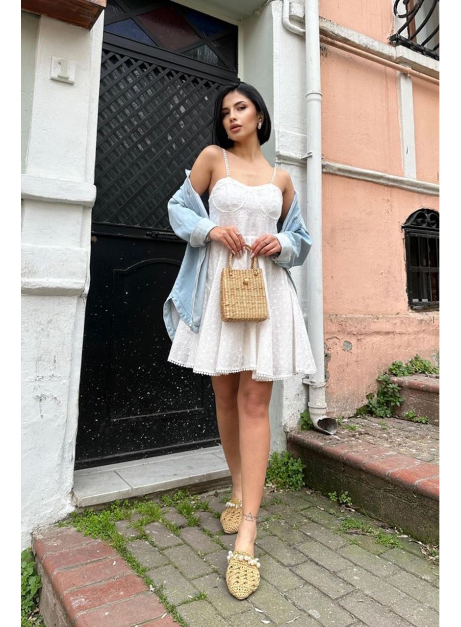 Beyaz Askılı Fisto Mini Elbise