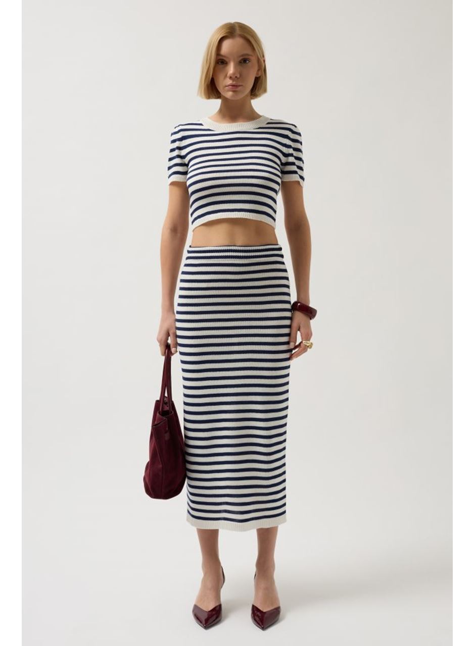 Çizgili Bisiklet Yaka Crop