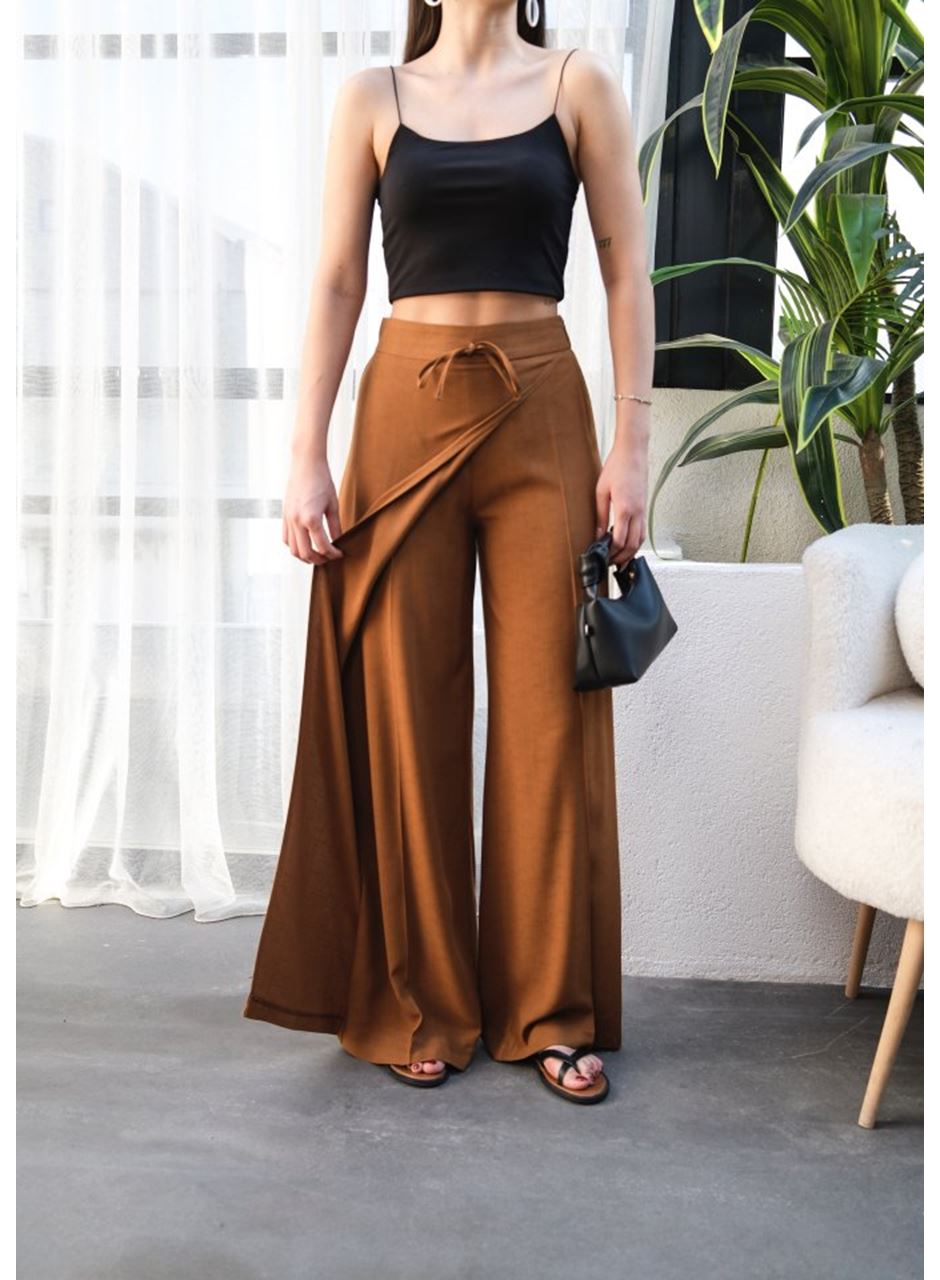 Keten Önü Çapraz Parçali Lasti̇kli̇ Ve Bağcikli Geni̇ş Paça Pantolon