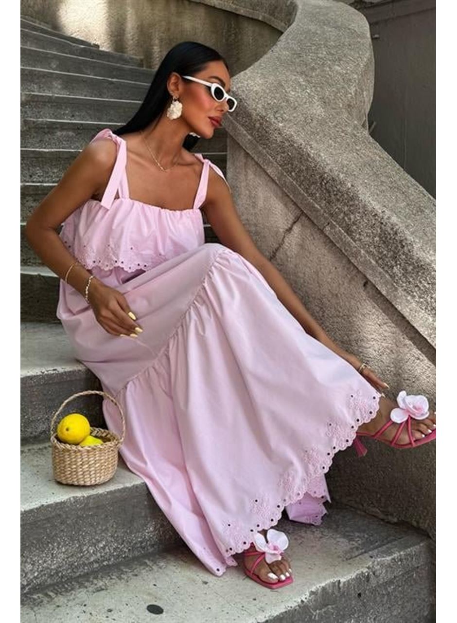 Etek Ucu Brode Nakışlı Boyundan Bağlamalı Elbise 2881