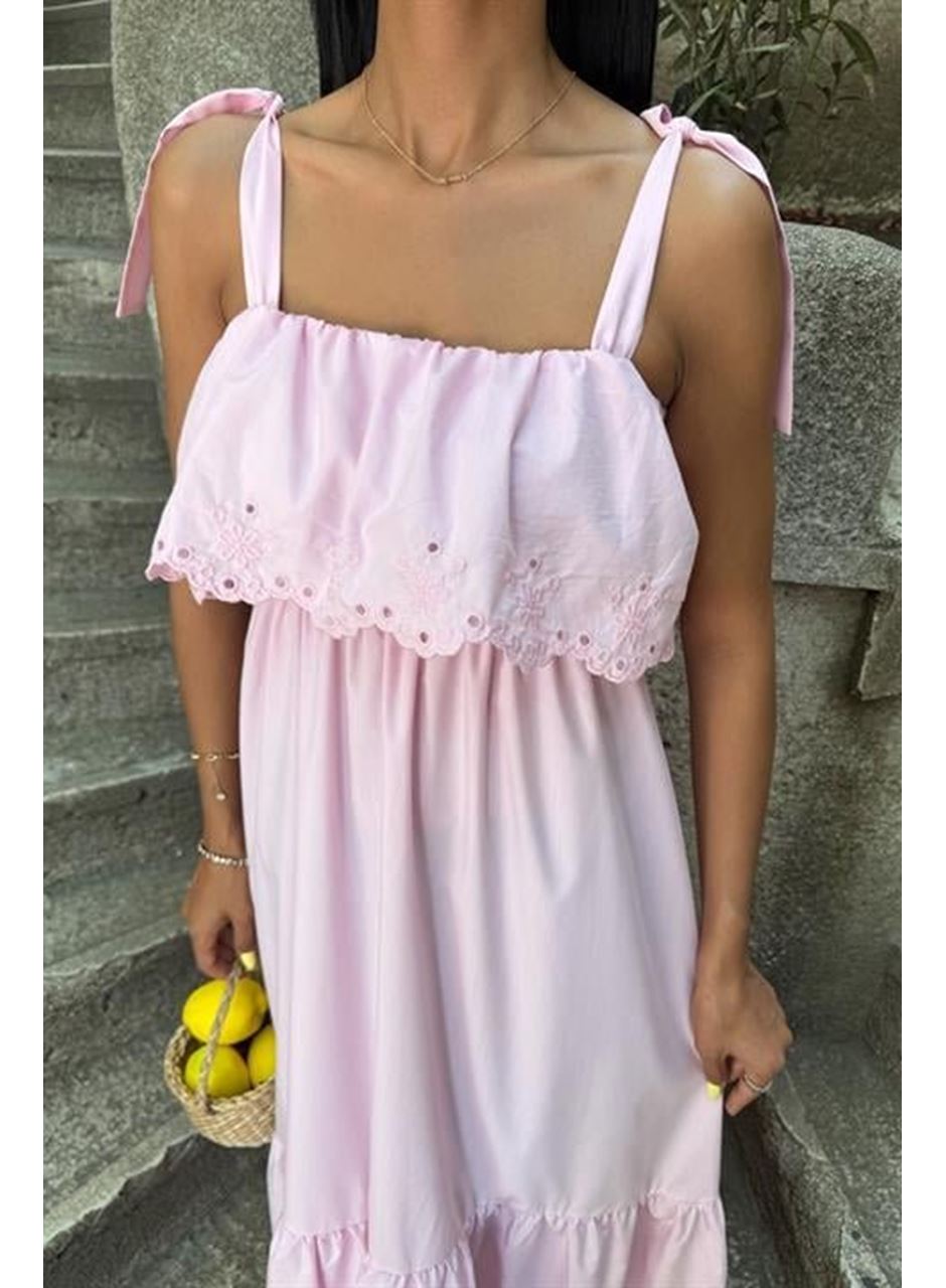 Etek Ucu Brode Nakışlı Boyundan Bağlamalı Elbise 2881