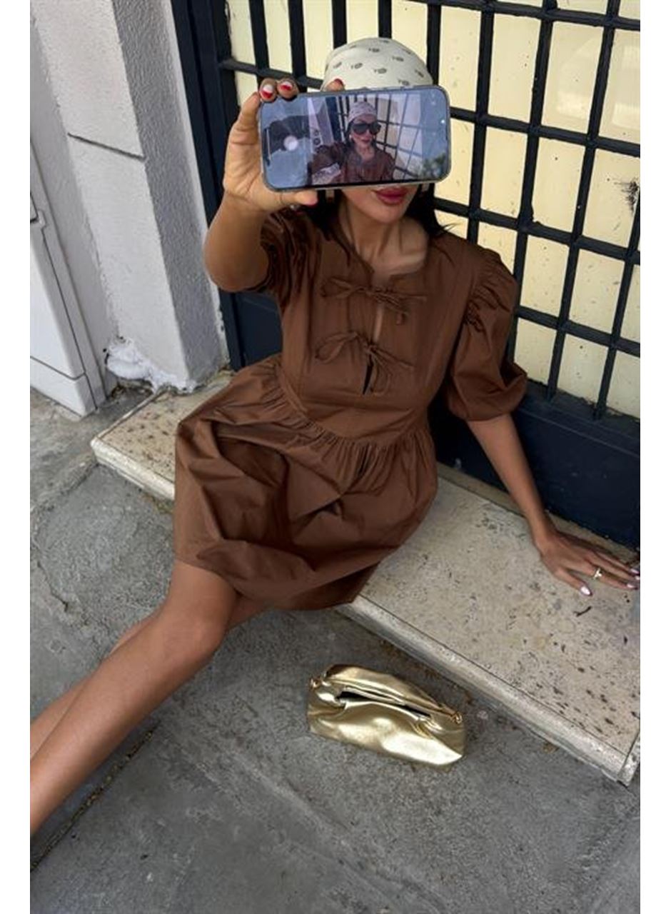 Önü Fiyonk Bağlamalı Ve Balon Kollu Elbise 2893