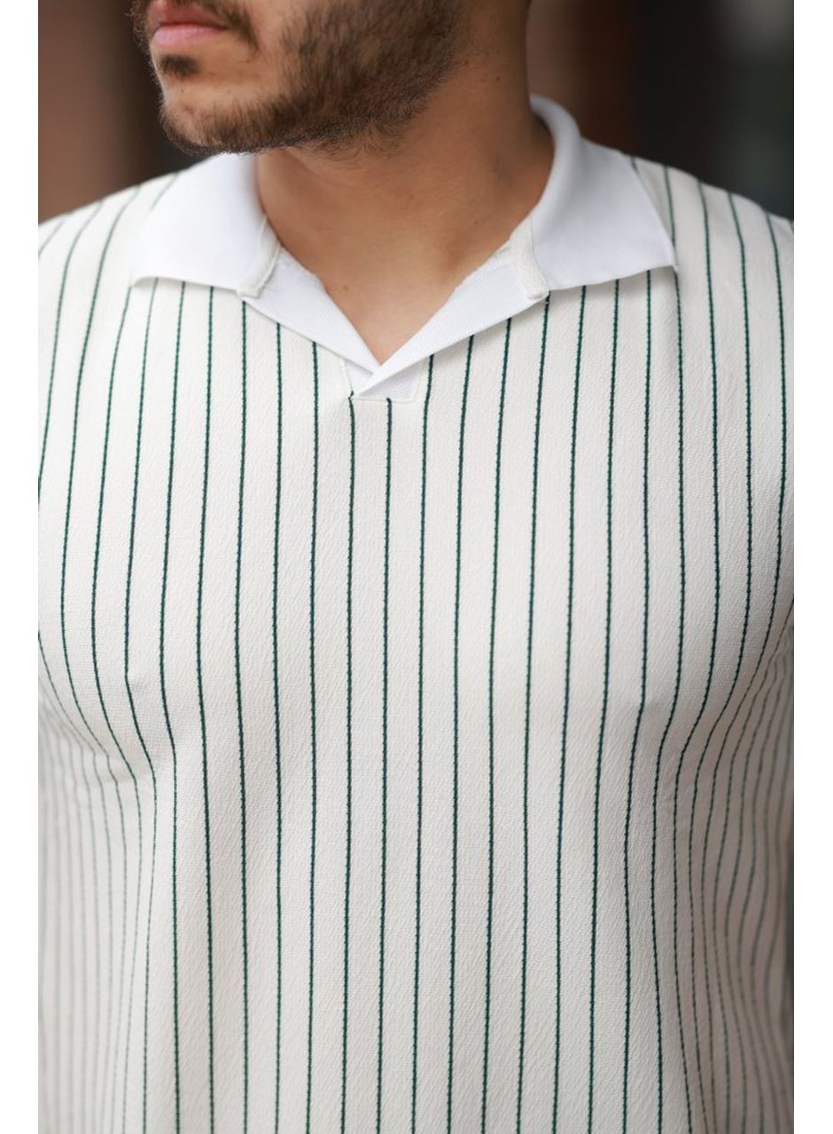 Erkek Yakalı çizgi Desenli Kısa Kollu Tişört