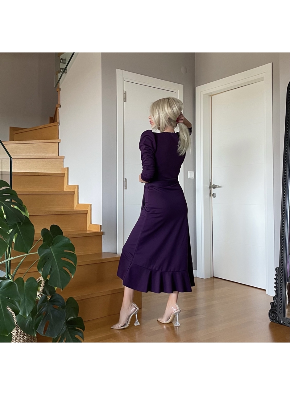 Krep Kumaş Midi Boy Kuşaklı Uzunkol Elbise