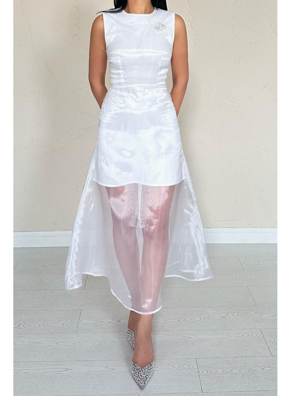 Beyaz Organze Detaylı Atlas Elbise