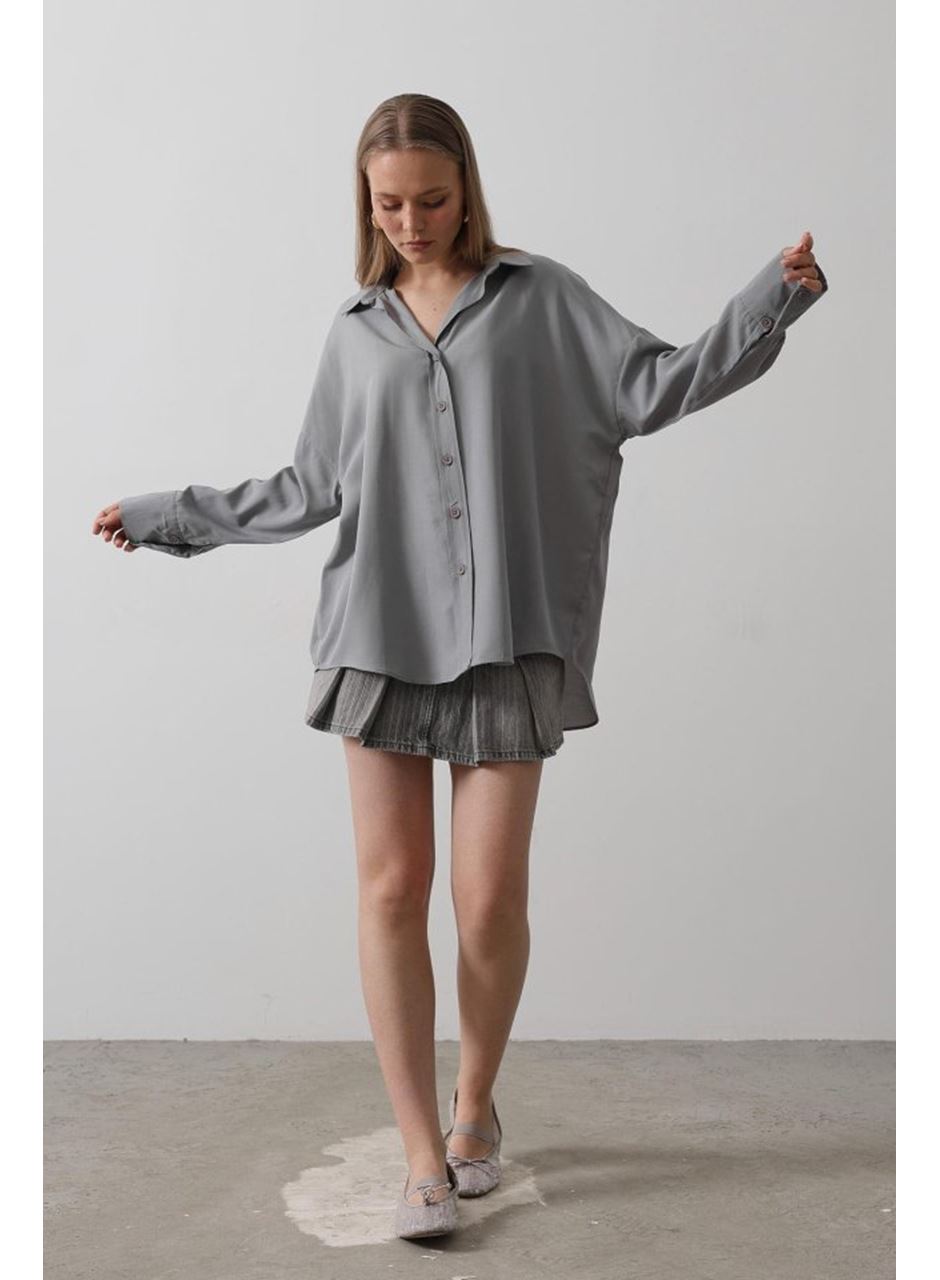 Geniş Manşet Detaylı Gömlek - Gri