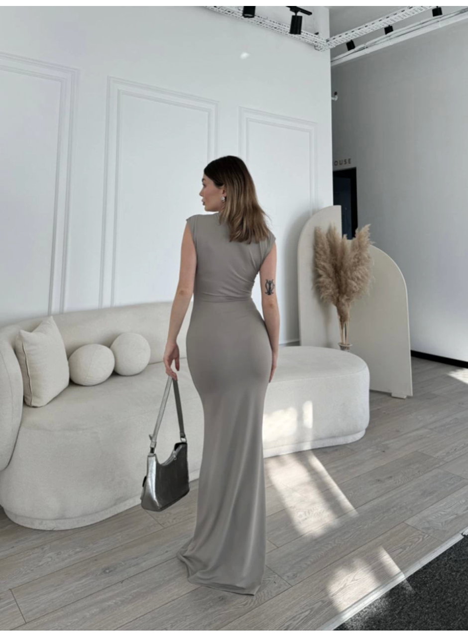 Kolsuz Uzun Likralı Elbise - Gri