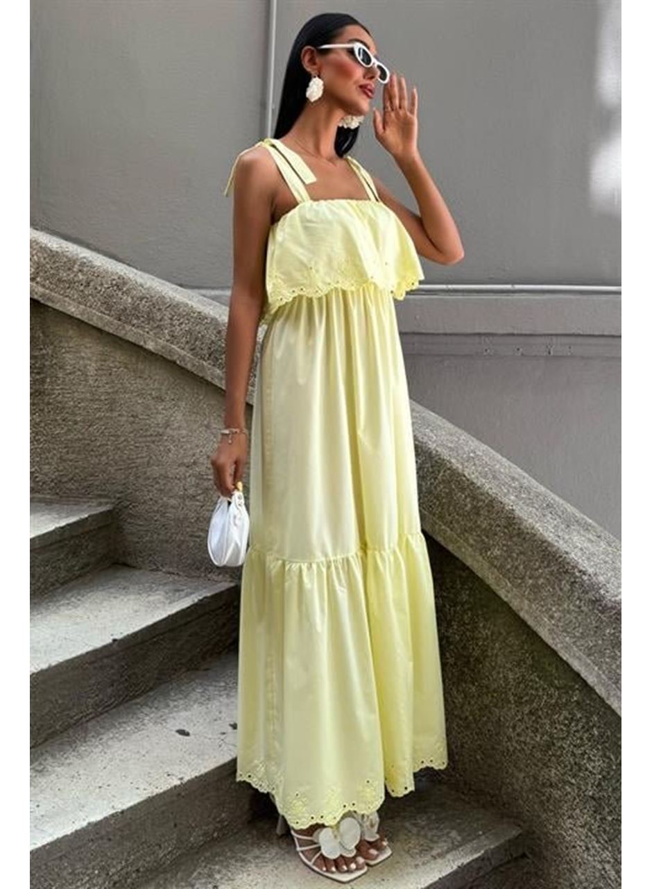 Etek Ucu Brode Nakışlı Boyundan Bağlamalı Elbise 2881