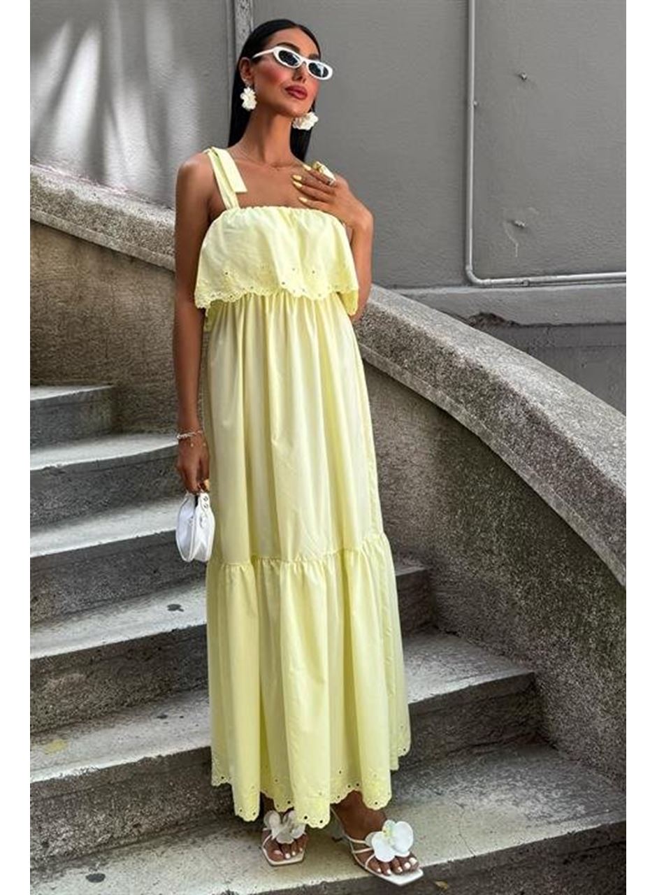 Etek Ucu Brode Nakışlı Boyundan Bağlamalı Elbise 2881