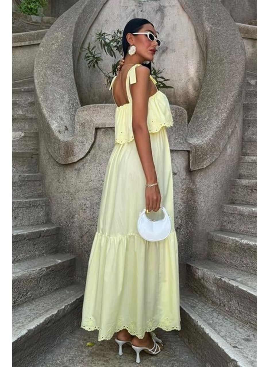 Etek Ucu Brode Nakışlı Boyundan Bağlamalı Elbise 2881