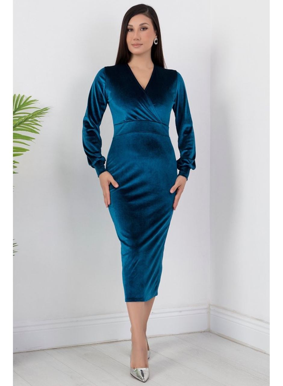 Kadın Kadife Kumaş Manşetli V Yaka Şık Kalem Elbise