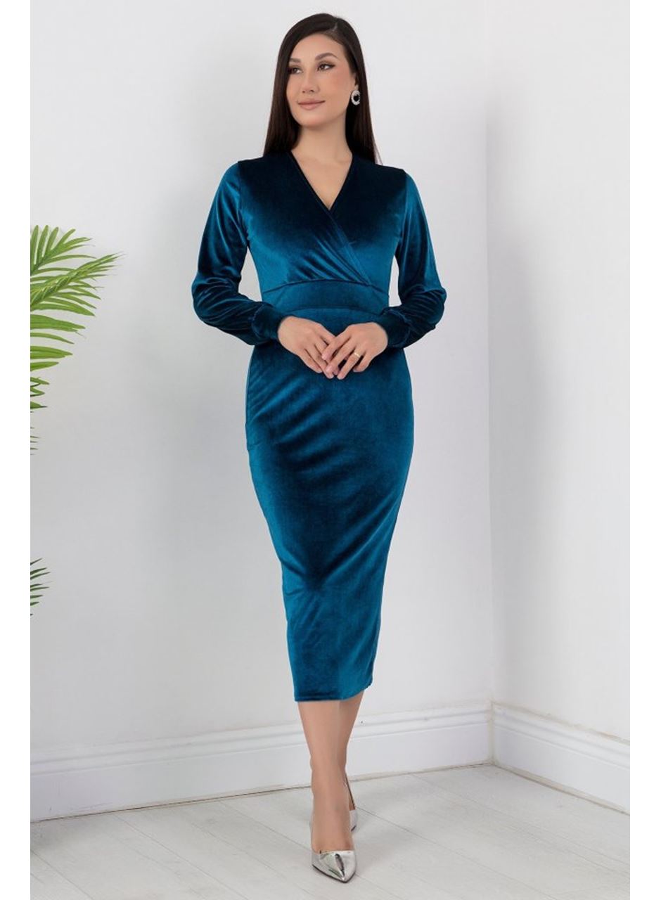 Kadın Kadife Kumaş Manşetli V Yaka Şık Kalem Elbise