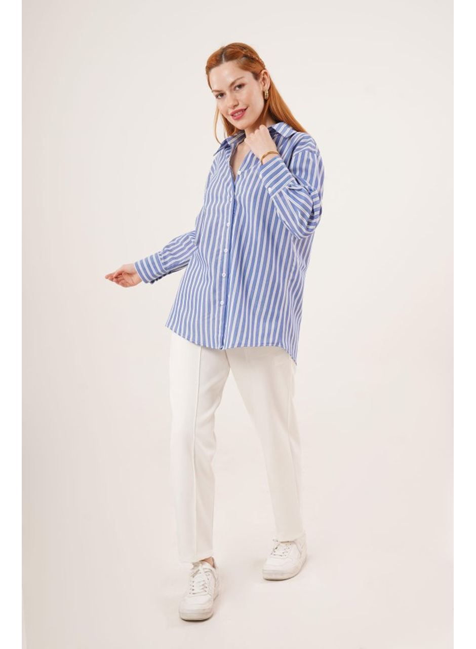 Çift Çizgi Geçişli Düğmeli Mavi Gömlek