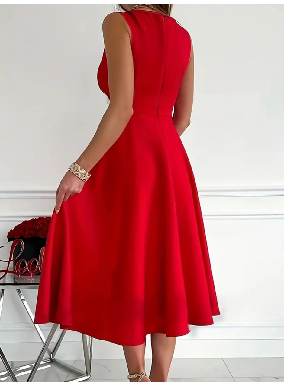 Kadın Ithal Krep Kumaş Kruvaze Yaka Eteği Kloş Kolsuz Mini Elbise