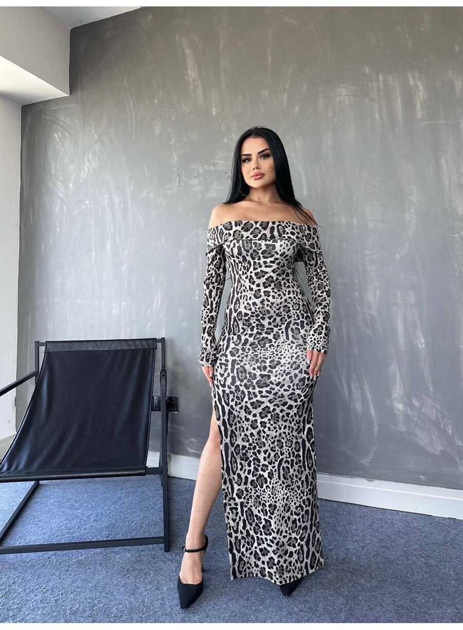 Kadın Madonna Yaka Dalgıç Kumaş Leopar Desen Maxi Boy Derin Yırtmaçlı Elbise