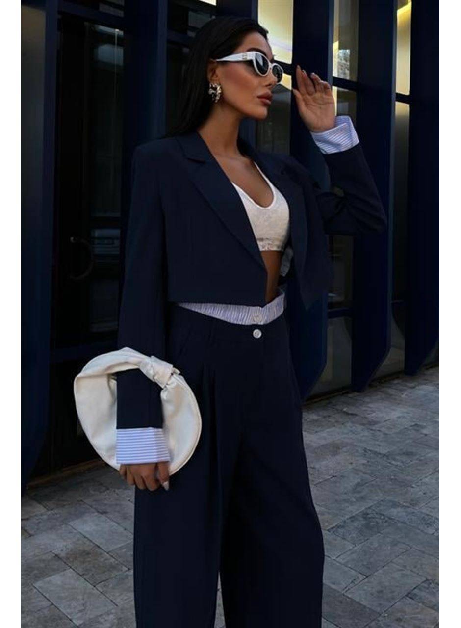 Garni Detaylı Crop Ceketli Takım 10075