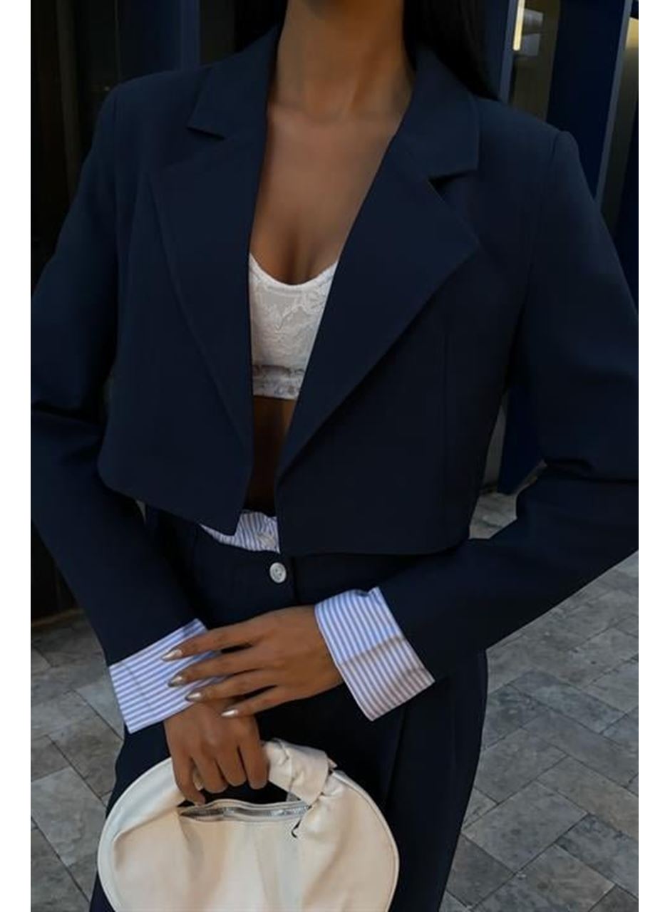 Garni Detaylı Crop Ceketli Takım 10075